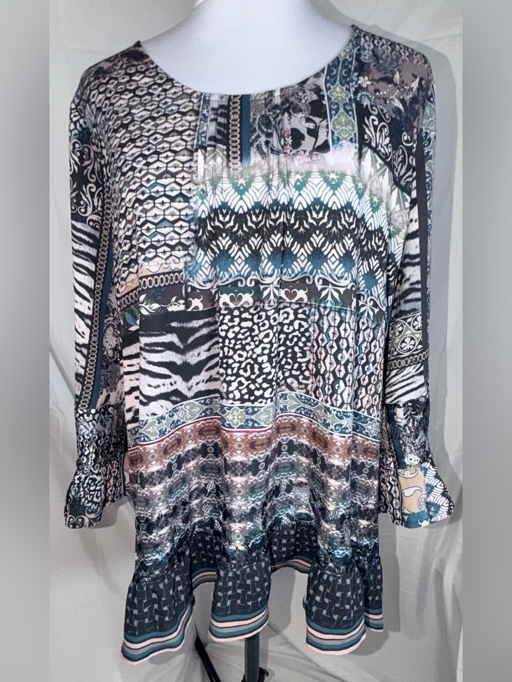One World Boho Hippie Mixed-Print patterned Tunic Top